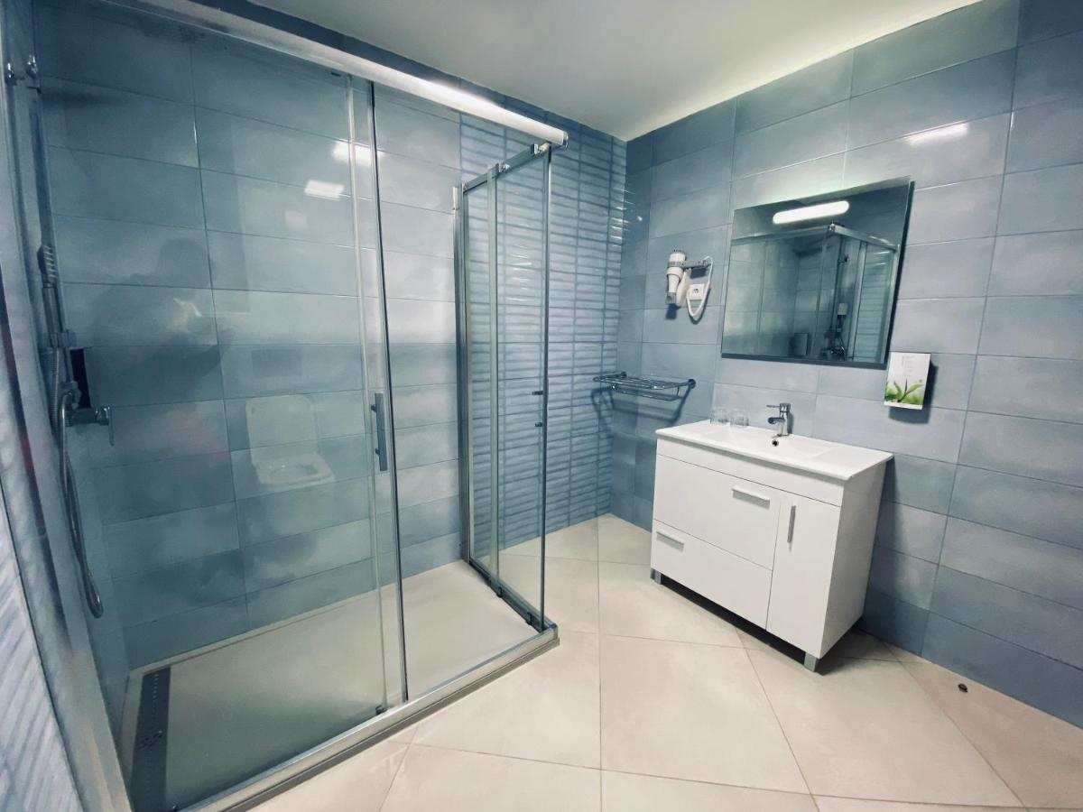 Aparthotel Nhaterra Santa Maria Kültér fotó