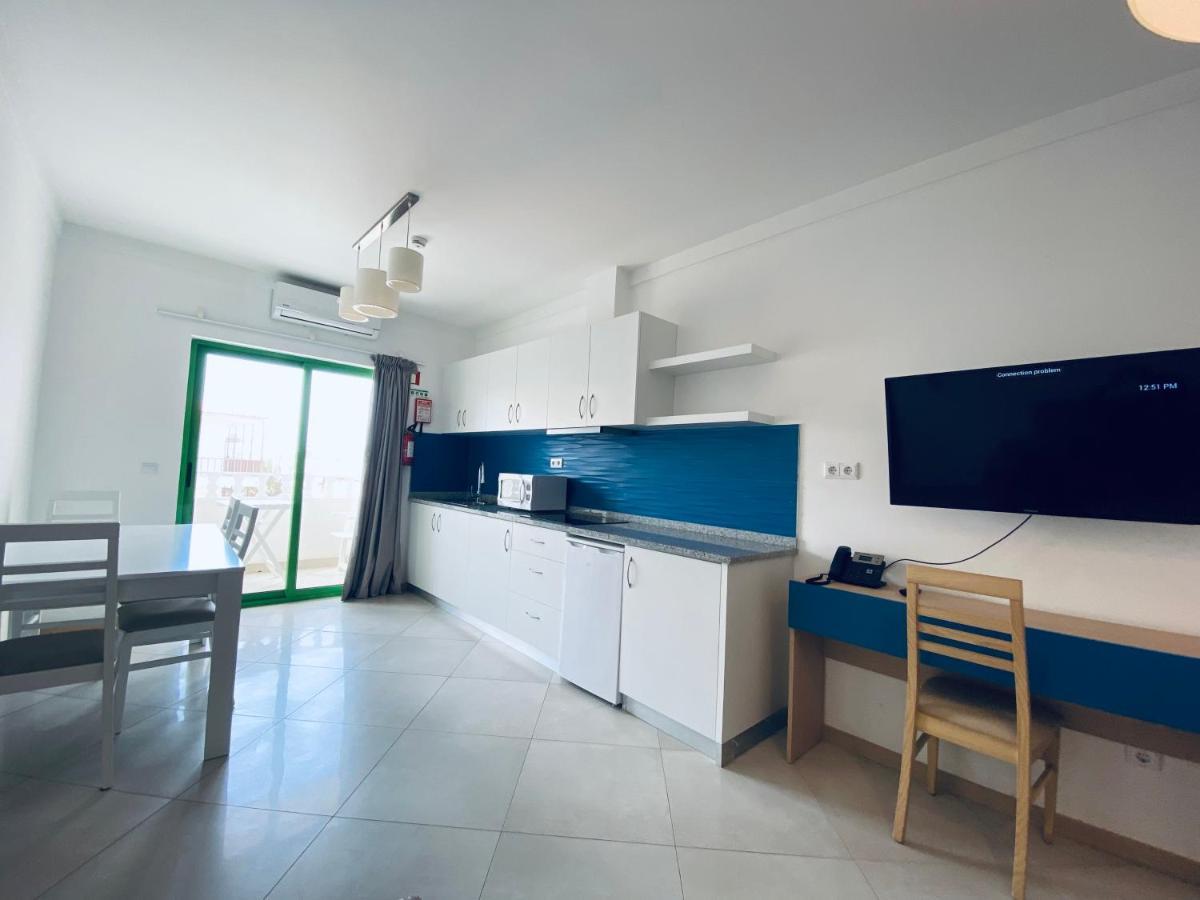 Aparthotel Nhaterra Santa Maria Kültér fotó